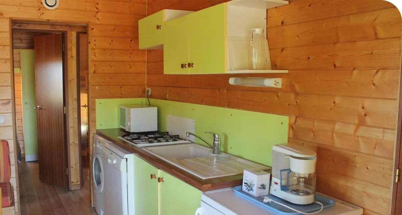 Camping Onlycamp Pierre & Sources Volvic