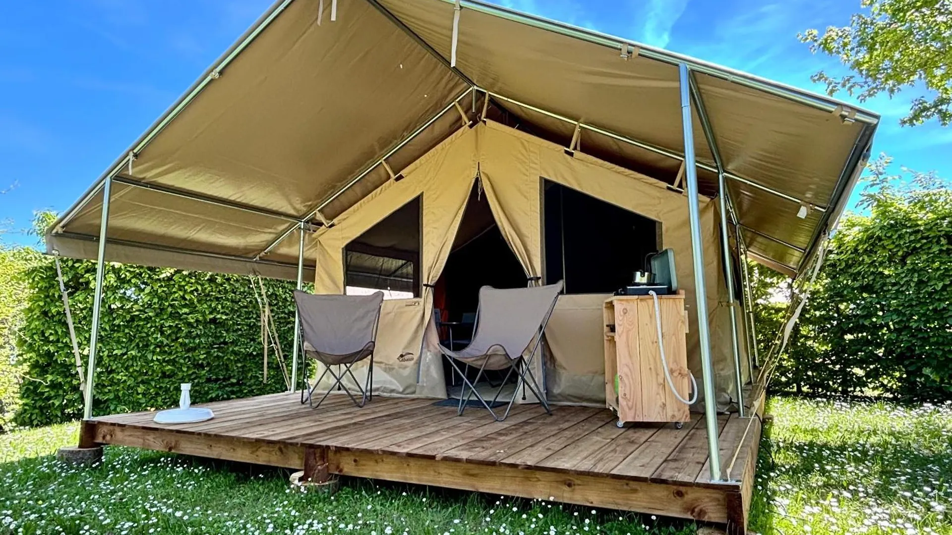 Camping Onlycamp Pierre & Sources Volvic