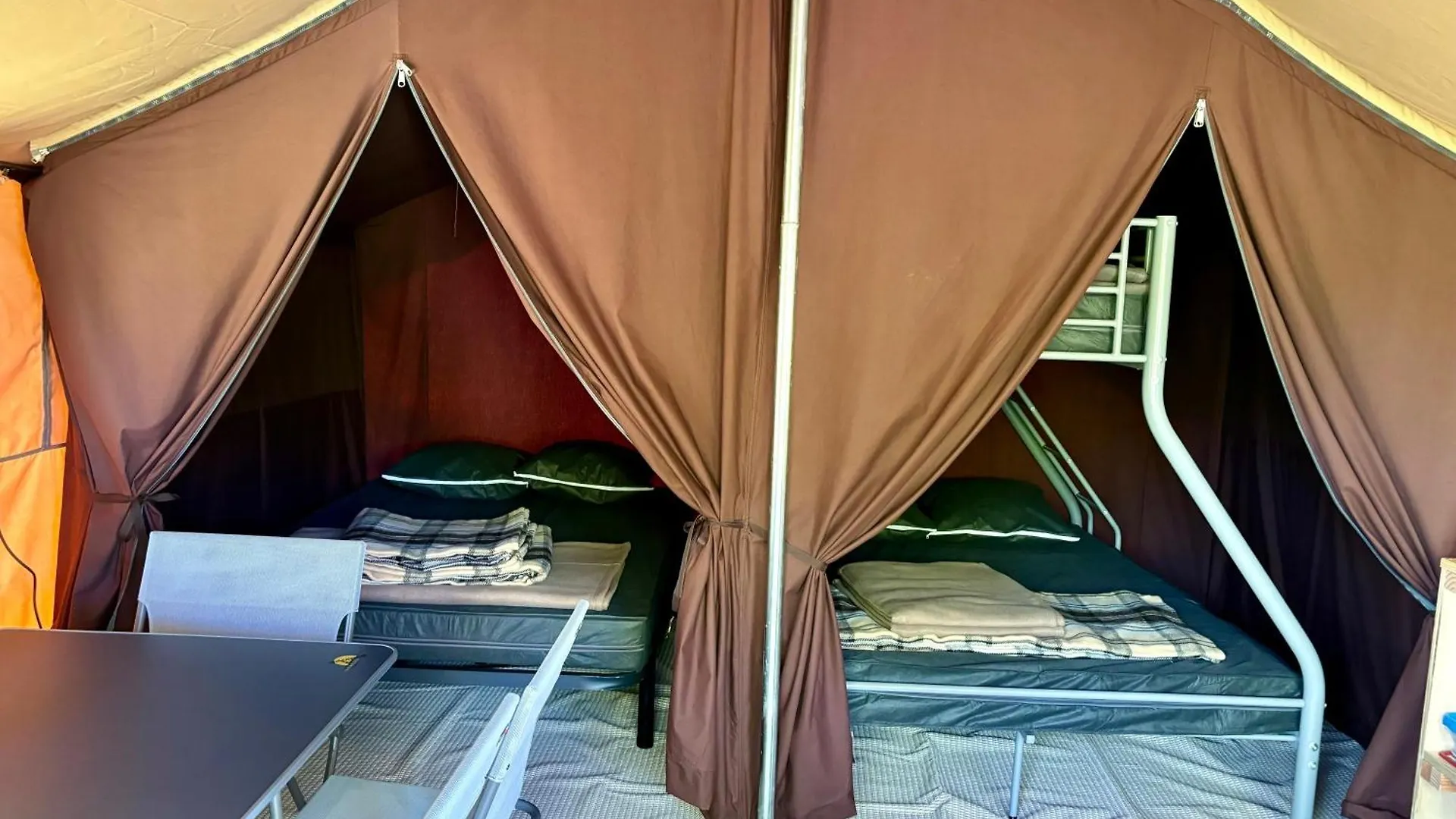 Campsite Camping Onlycamp Pierre & Sources Volvic