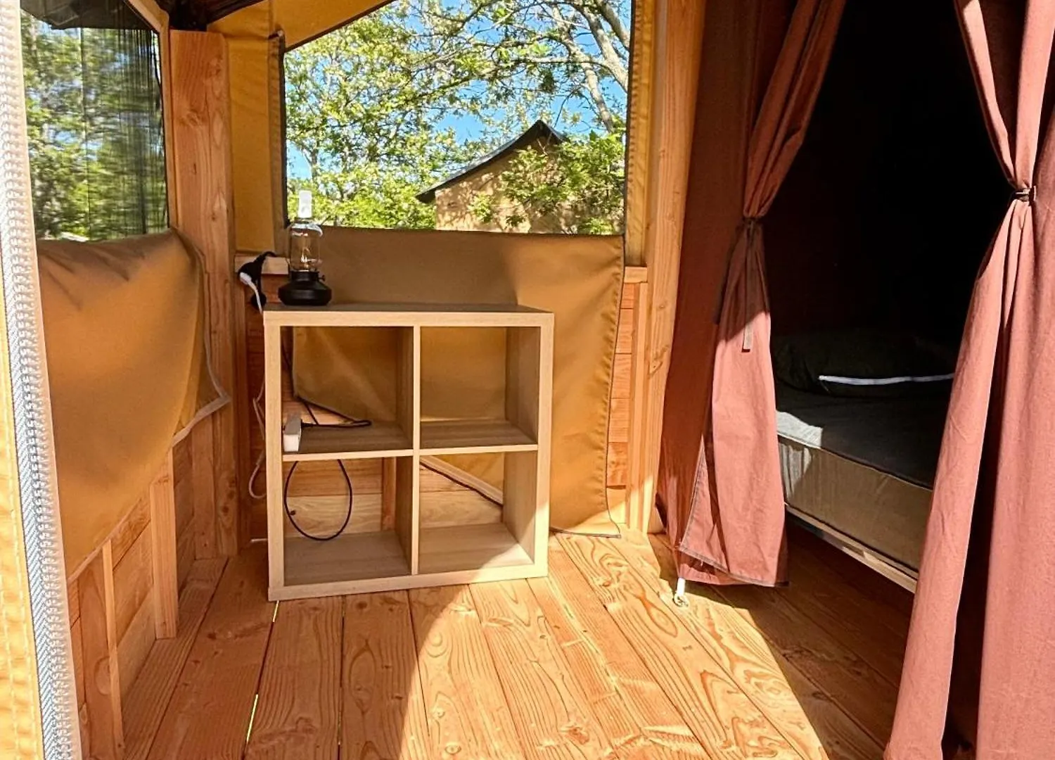 Camping Onlycamp Pierre & Sources Volvic 0*,